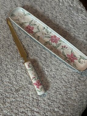 Vintage Otagiri Japan Letter Opener Floral Porcelain Handle w/ Tray Gold Tone